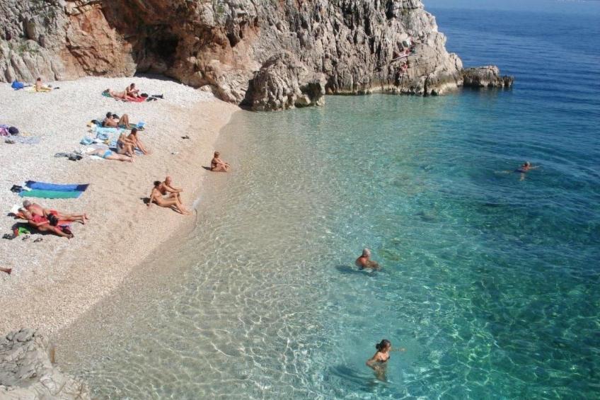 Geräumiges Ferienhaus in Brseč mit Privatem Pool - foto 24