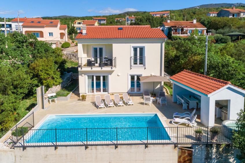 Holiday Home Aqua / HR-10991-01