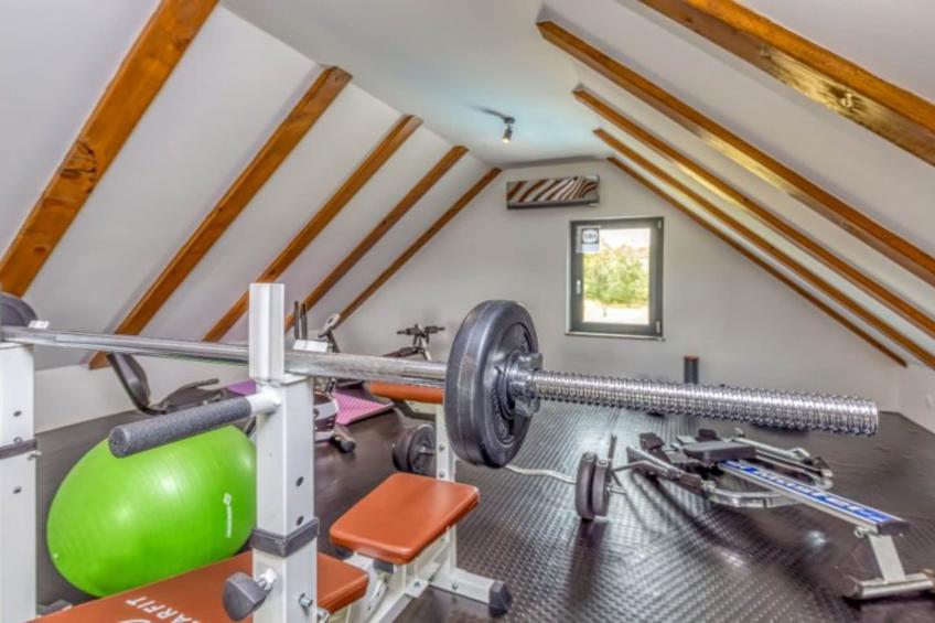 Four Bedroom Holiday House Mali Raj with Pool - foto 39