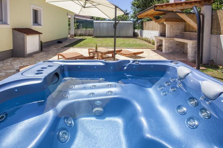 in Vintijan mit Großem Whirlpool - foto 28