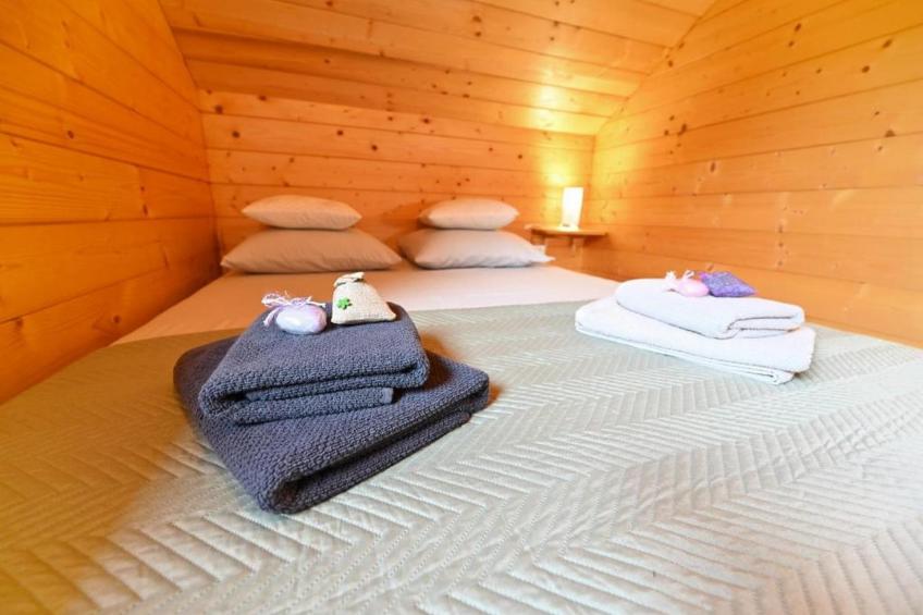 Lavanda Land - Villa Tanya Mrežnica - Three Bedroom Holiday Home with Hot Tub - foto 10