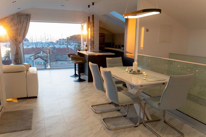 Schöne Wohnung in Vrsar mit Großer Terrasse - foto 14