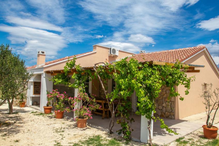 Holiday home Tina with Private pool - foto 31