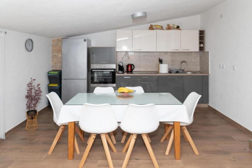 Five Bedroom Villa With Pool - foto 9