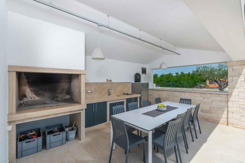 Villa met airco en zwembad - BF-YGVKN - foto 3