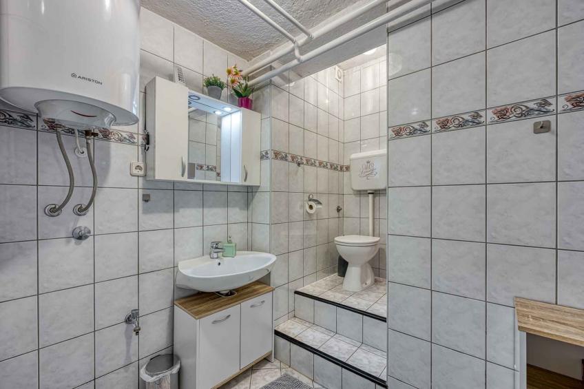 Vakantiewoning in het stadscentrum - VW-PJCGH - foto 14