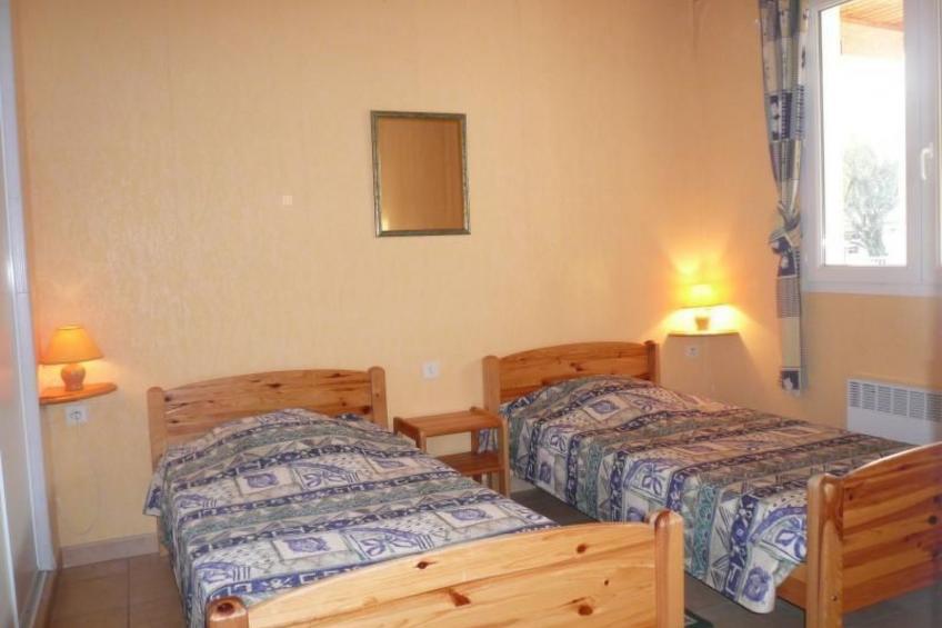 Schönes Ferienhaus mit eigenem Pool - foto 12