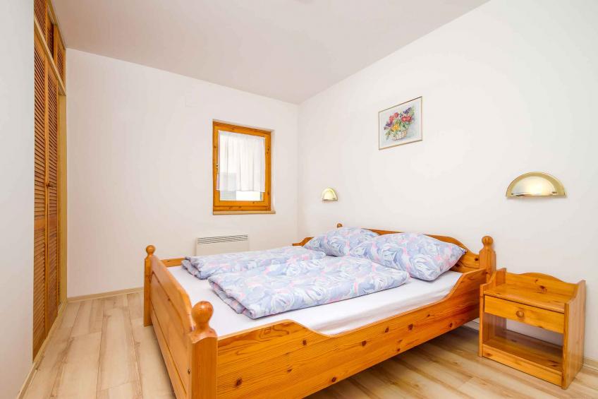 Holiday apartment near the beach with pool - BF-YPVP - foto 9