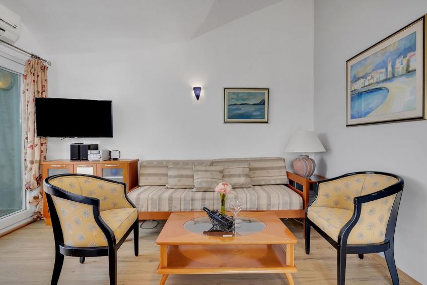 Villa Margitta mit Pool, Tennisplatz und Meerblick - foto 3