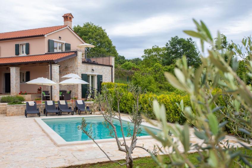 Charmante Familienvilla Milka bei Rabac - foto 3