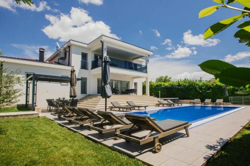 Beautiful Haven Villas - Villa Antonija with Outdoor Pool - foto 13