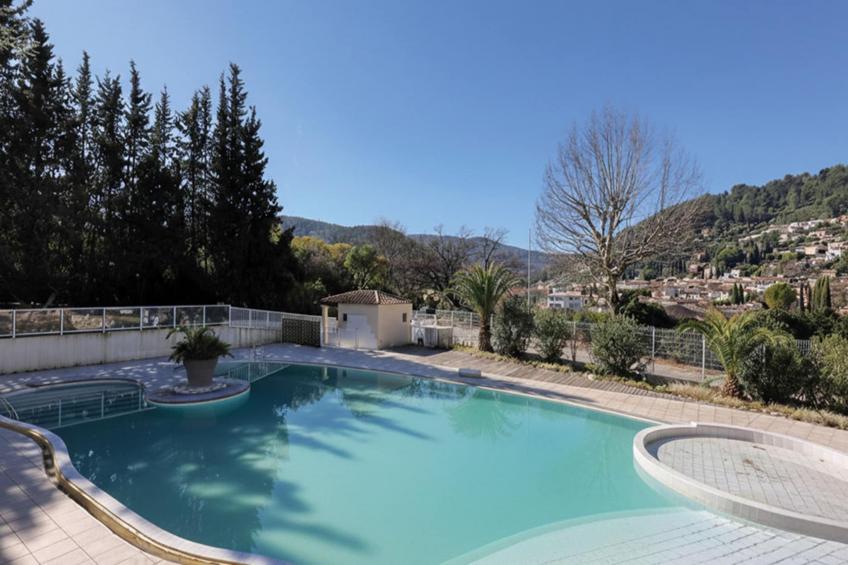 Sun Hols Les Cottages Varois - Chalet 5 personnes climatisé