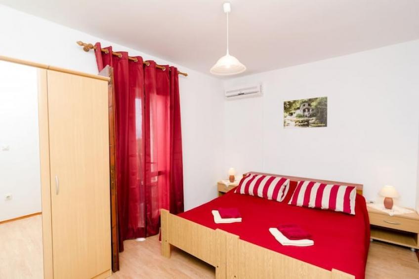 Guest House Kola - Standard Double Room with Balcony - foto 3