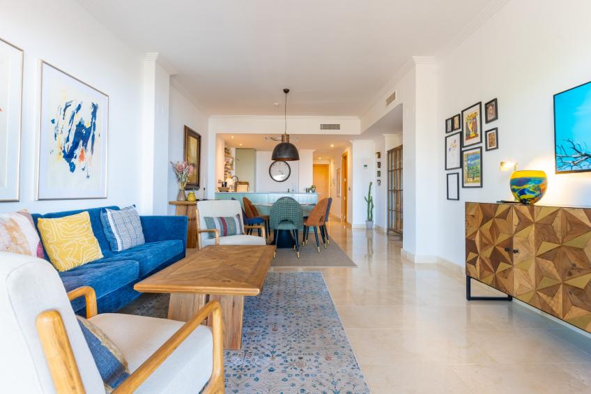 3-Bedroom Apartment with Sea & Mountain Views - foto 2