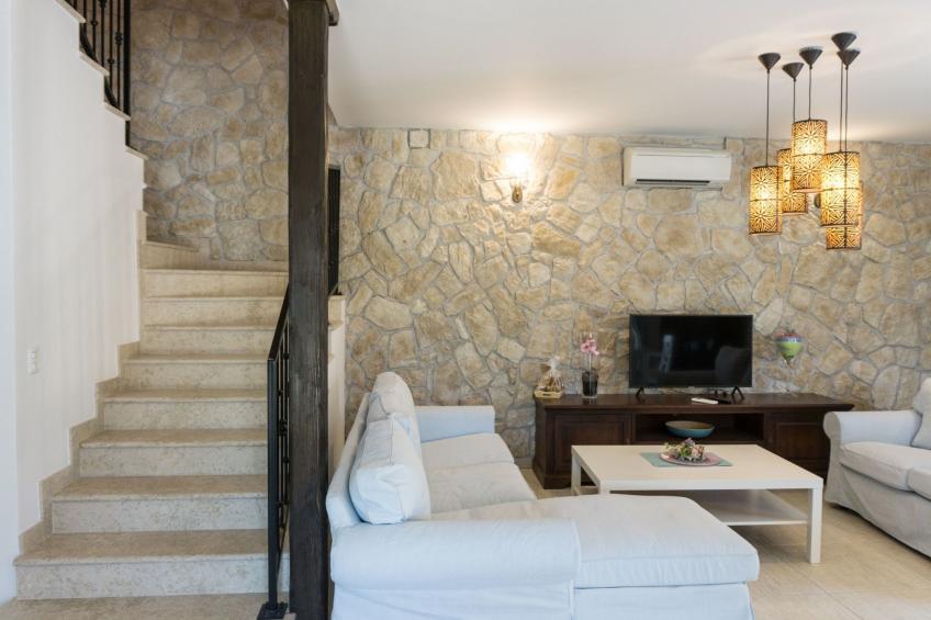 Nettes Ferienhaus in Smoljanci mit Privatem Pool - foto 38