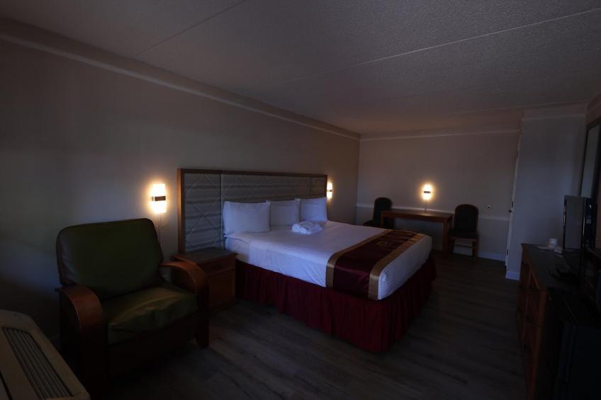 US_TEX002_2 Queen Bed Smoking - foto 17