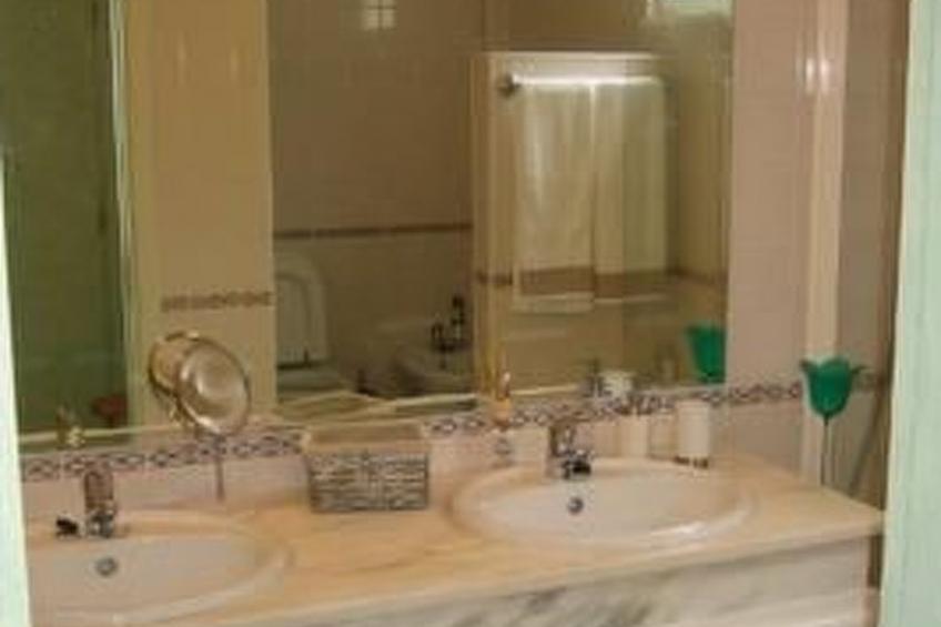 Geräumige Wohnung mit Panoramablick - foto 15