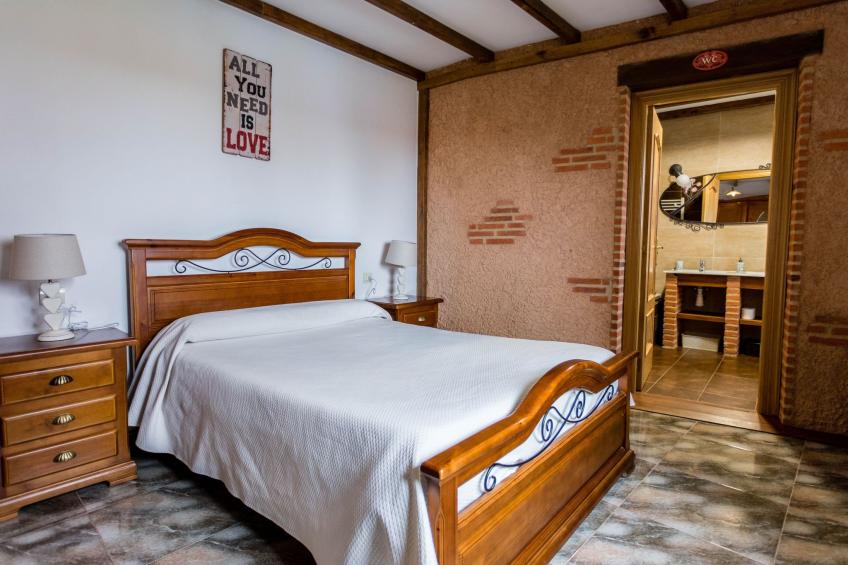 Sehr gepflegtes Ferienhaus im typisch spanischen Stil mit Garten, zwei Terrasse - foto 14