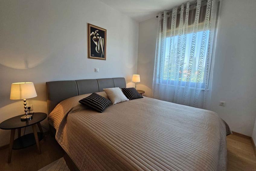 Vakantiewoning Een slaapkamer appartement met balkon - VW-RNWT - foto 12