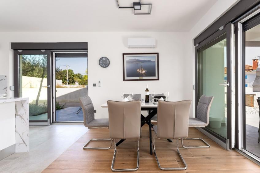 Villa "Rosemary" mit Pool und Panoramablick auf das Meer - foto 21