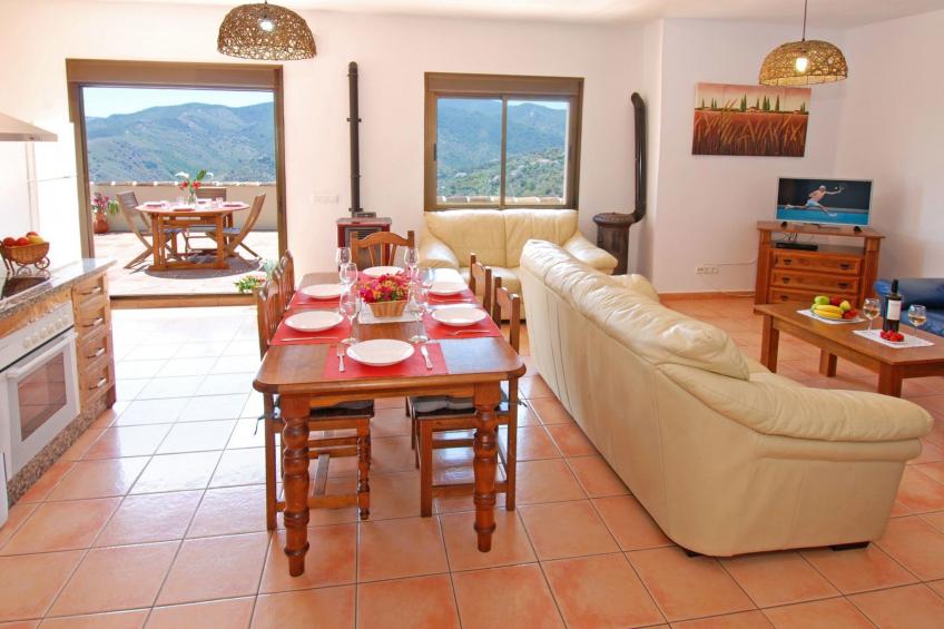 Villa Los Poyatos, beheizter Pool, Wifi, AC,BBQ - foto 17