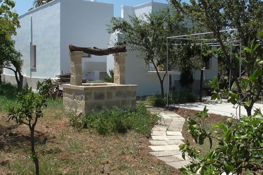 Kleine Villa mit geschlossenem Garten in Parabita - foto 13