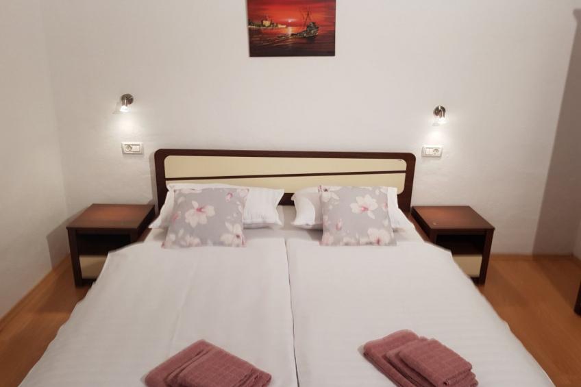 Wohnung mit Schwimmbad - foto 7