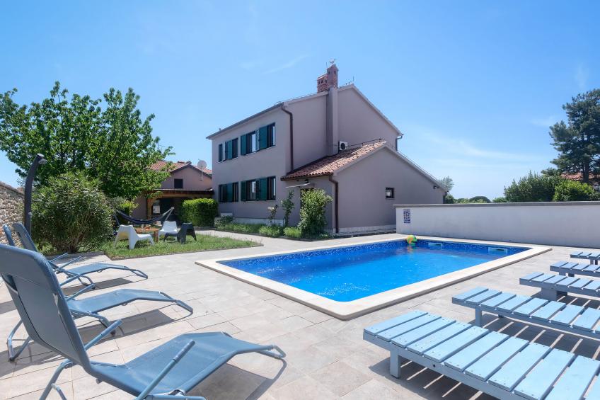 Villa Valbandon - foto 2