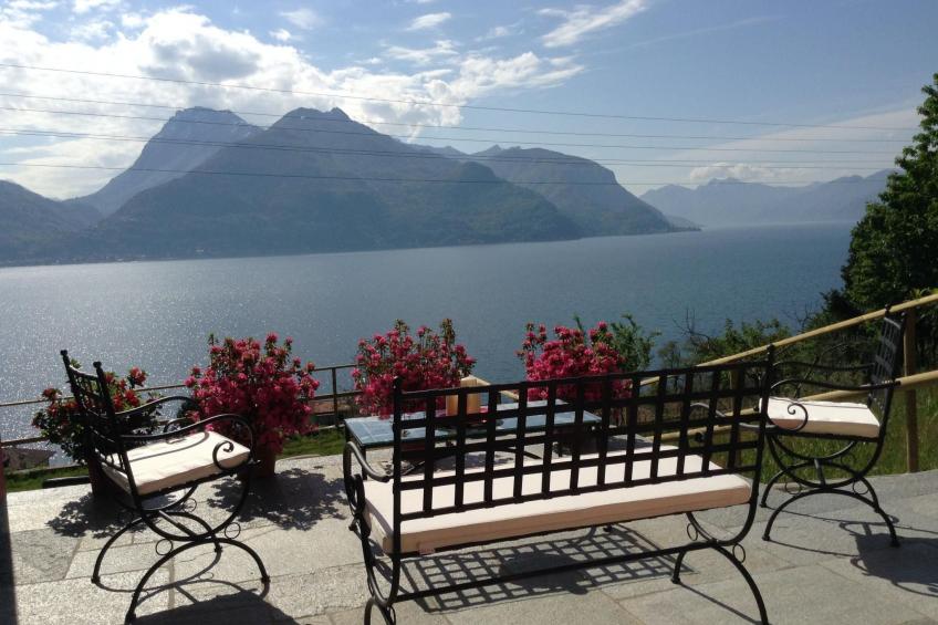 mit Terrasse und tollem See- und Bergblick - foto 2