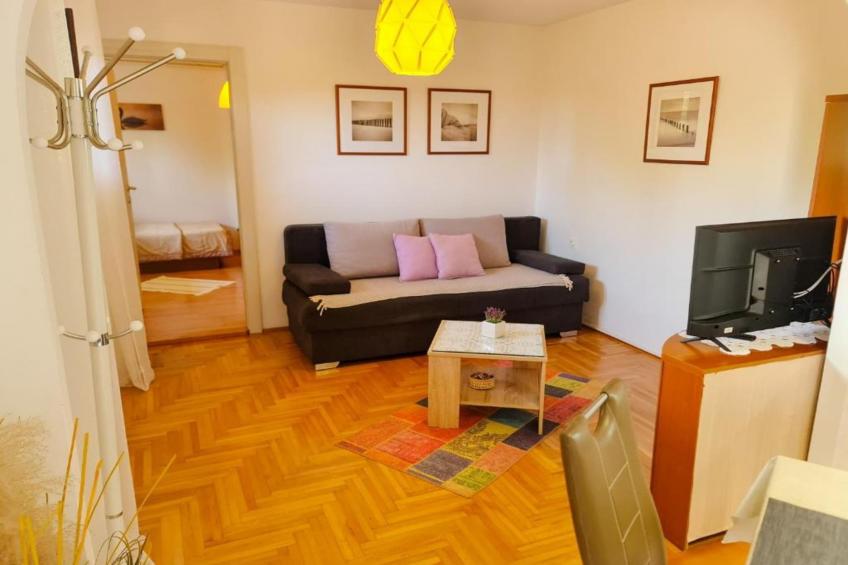 Apartments Marko - One Bedroom Apartment (Ground Floor)