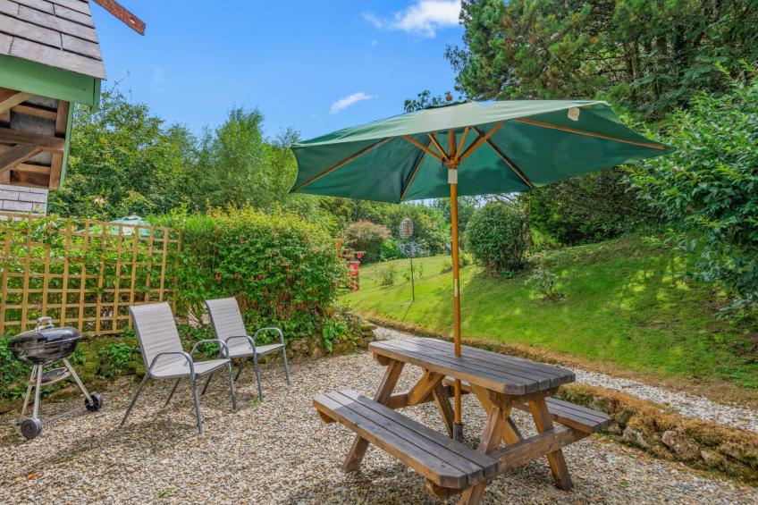 Idyllisches Landhaus mit wunderschönem Garten - foto 17