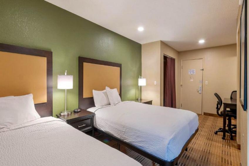 2 Queen Beds | Suite, Non-Smoking, Micfridge - foto 15