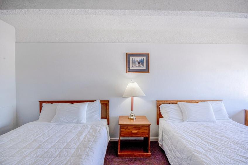 2 Queen Beds Non-Smoking - foto 21
