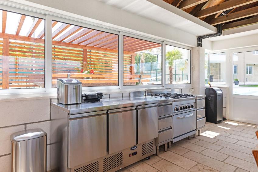 Großes Haus in Lokvičići mit privatem Pool - foto 19