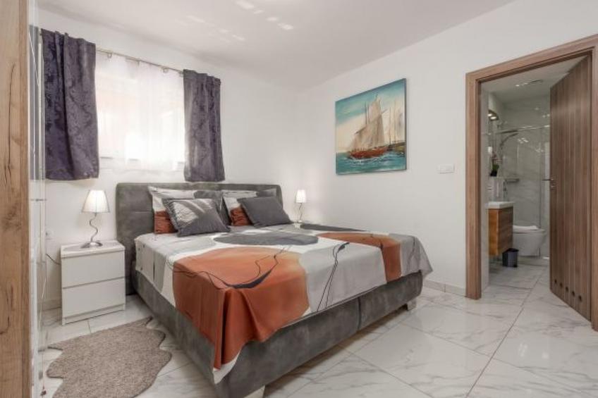 XXXL Villa Ancora with heated pool - foto 25