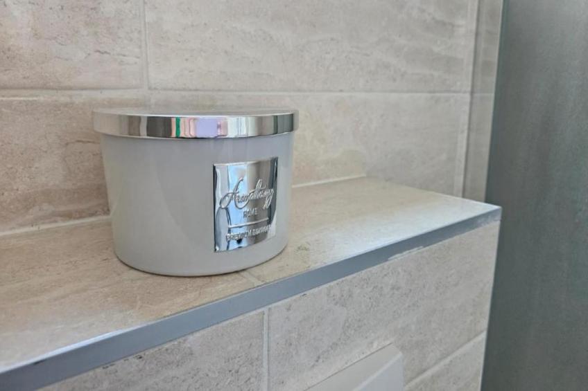 Apartment Gracac - Two Bedroom Apartment with Terrace - foto 33