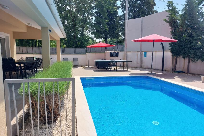 Newly built (2018), fully detached holiday villa with a private swimming pool - foto 53