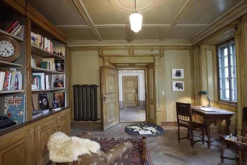 Bündner Zuckerbäckerpalazzo unter Denkmalschutz - foto 3