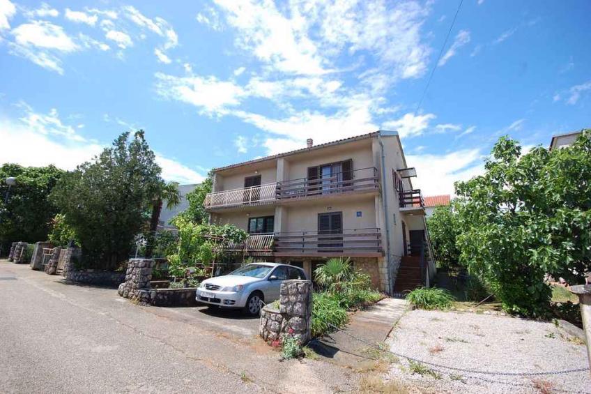 Holiday apartment with garden - BF-XBPH