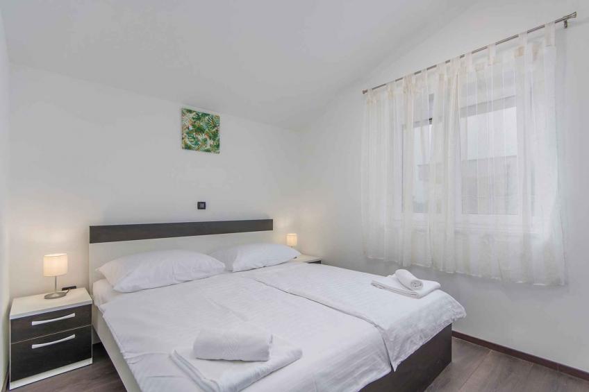 Holiday apartment with pool - BF-NXGFC - foto 26
