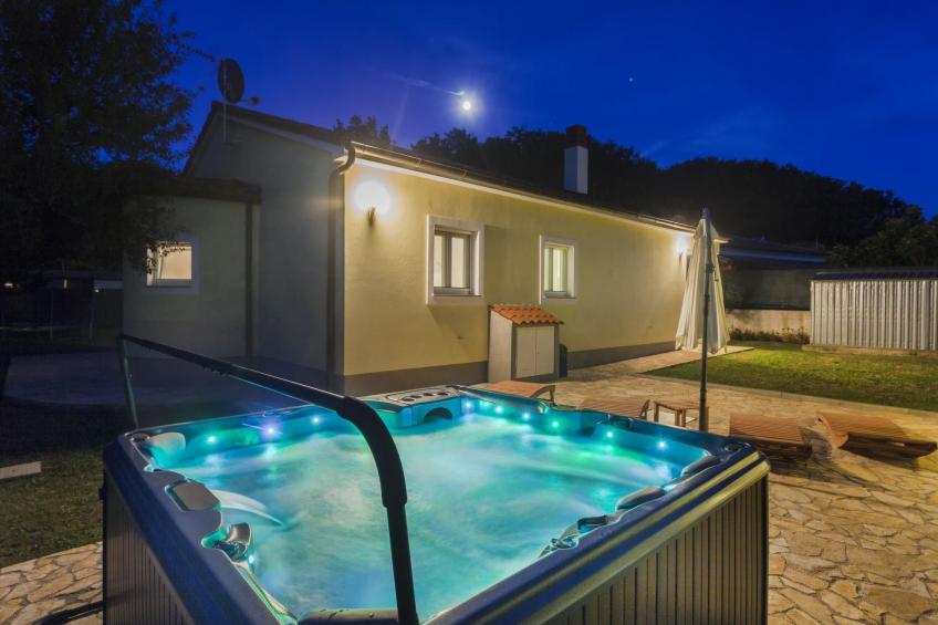 in Vintijan mit Großem Whirlpool - foto 38