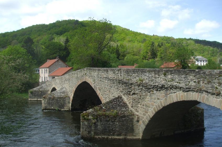 Maison de vacances - PIONSAT - kleine gite - foto 32