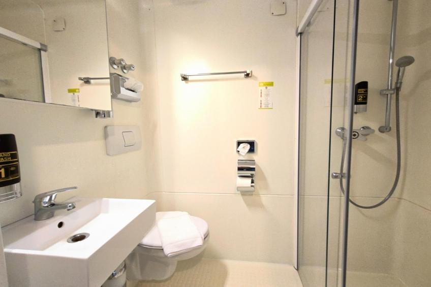 Budget Double Room - foto 9