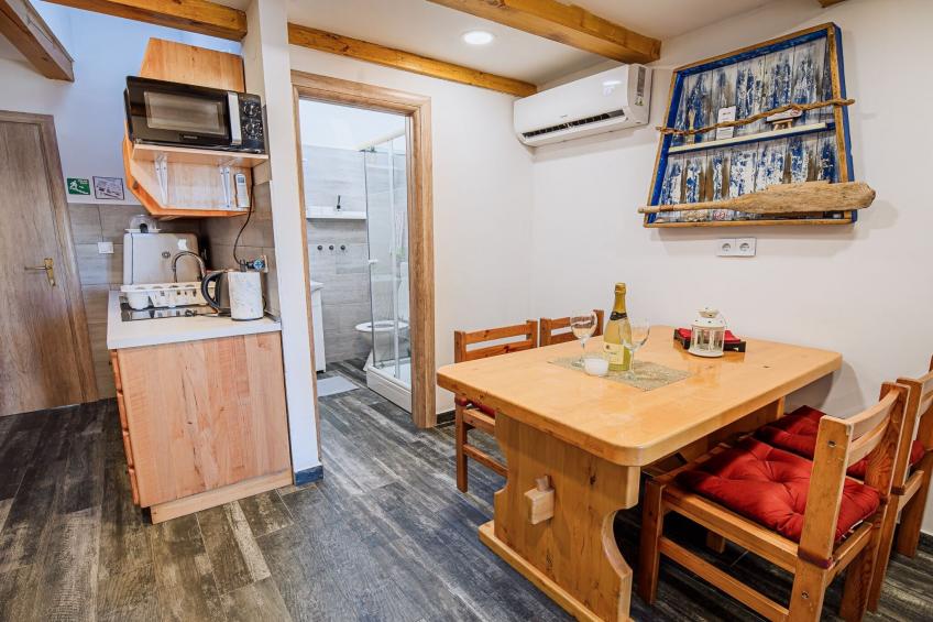 Sleek and Stylish Umag Apartments with Sea View - Comfort Two Bedroom Apartment with Terrace (owner 3) - foto 4