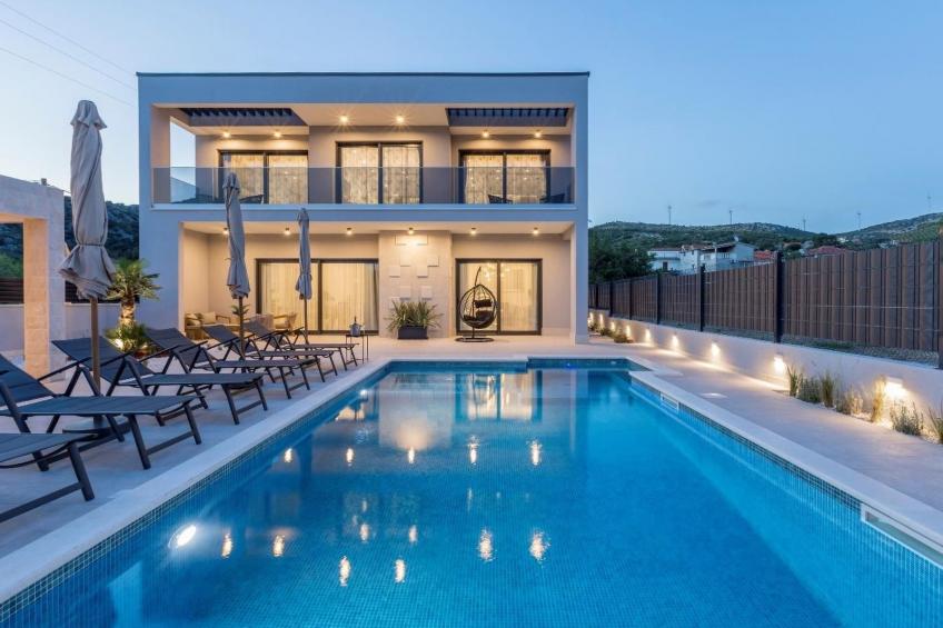 Villa Diana, modern gestaltet, in Dograde - foto 2