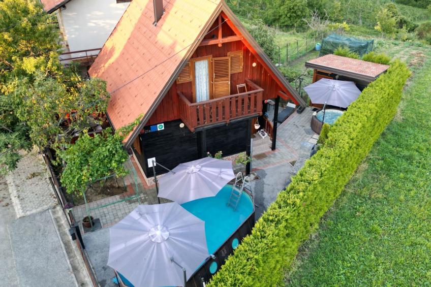 House Rukova Hiža