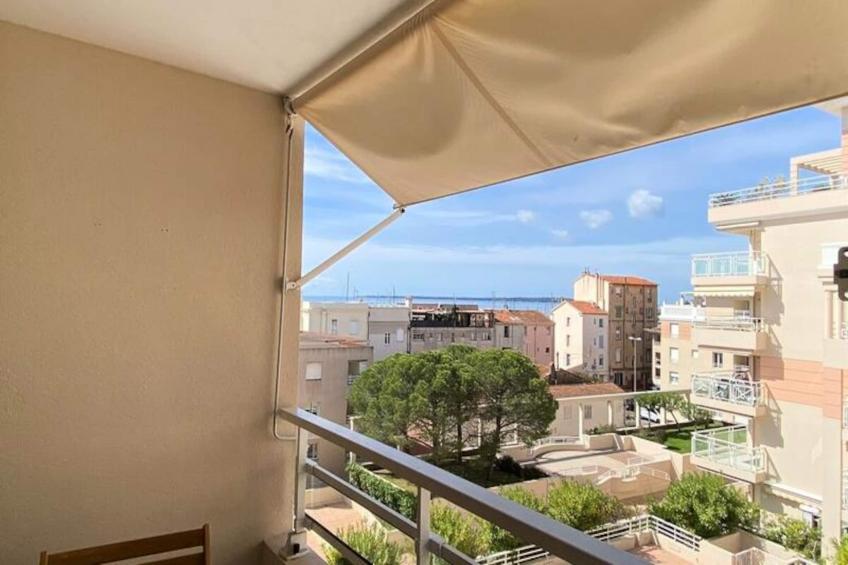 06ai - Beau Studio Rénové - Vue Mer Et Piscine - foto 34