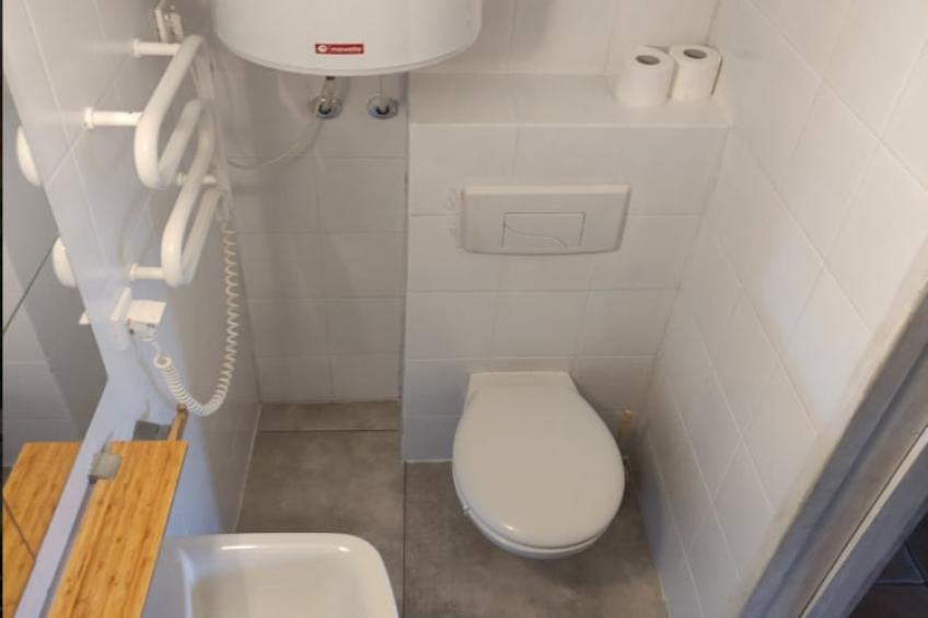 Domek wakacyjny z 1 sypialnią na piętrze w Kopalinie - foto 17