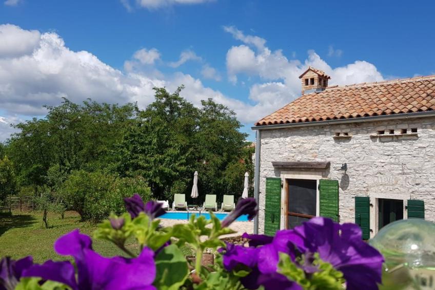 in Bratulići mit Privatem Pool