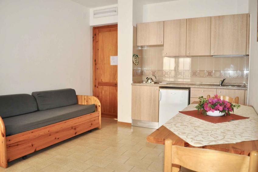 Vakantiewoning Driekamerappartement met WiFi en airconditioning - BF-YFXHC - foto 9